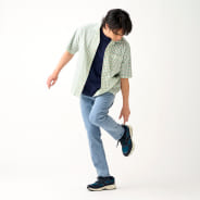 ブラック