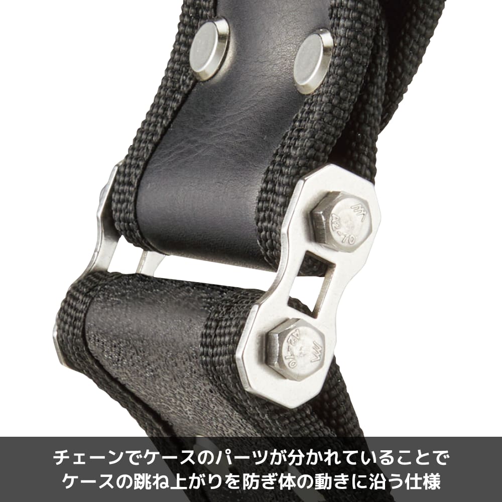 ブラック