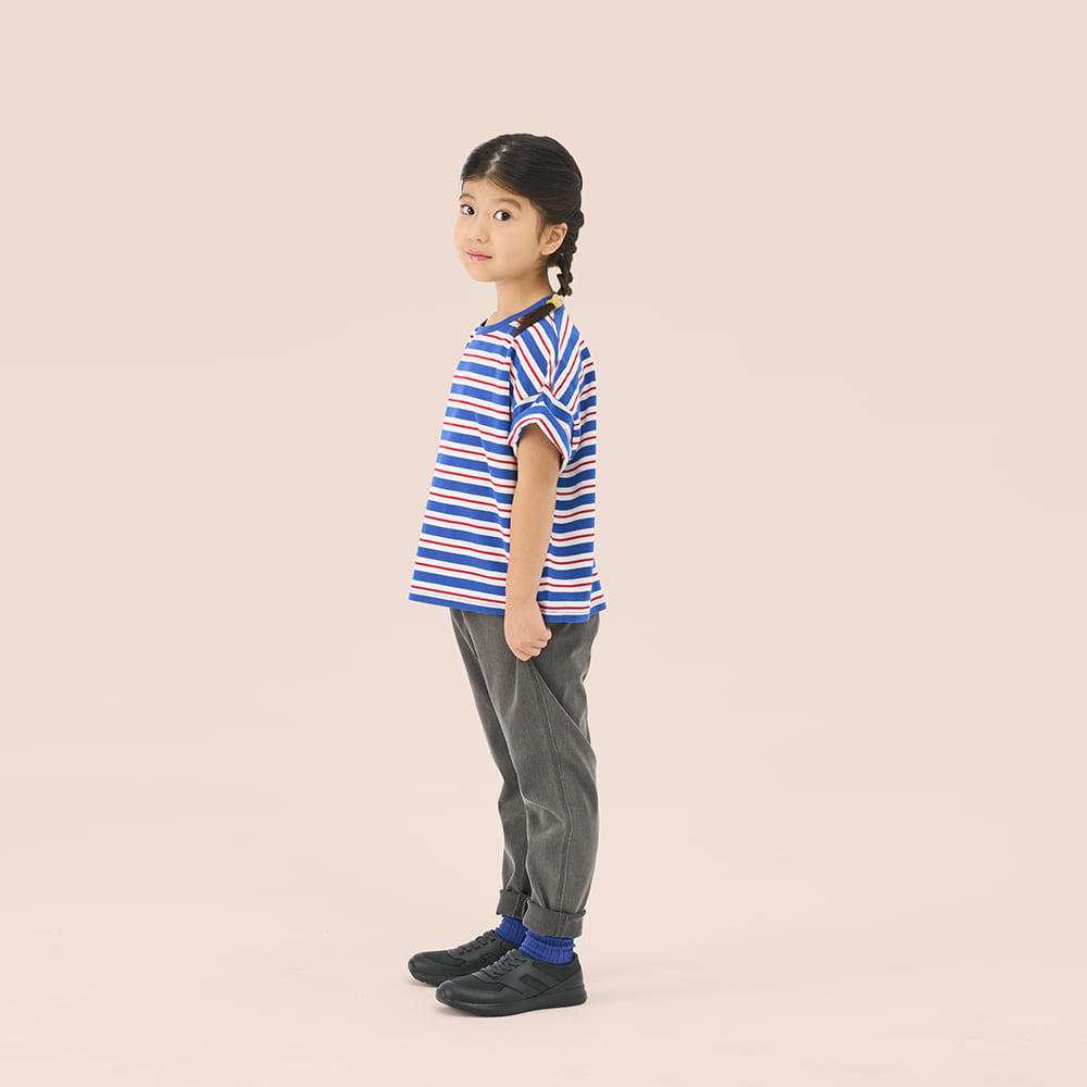 ブルー