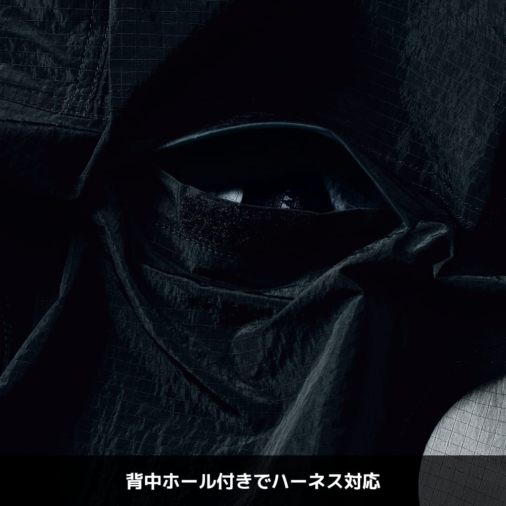 ブラック