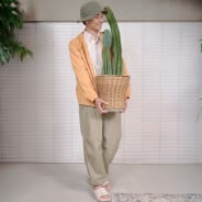 ピーコックブルー