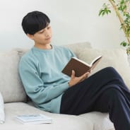 ブラック