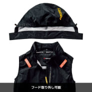 ブラック