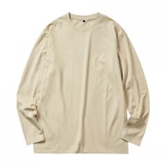 ベージュ