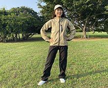 ワークマンでベストセラーのレインウェア「イナレムストレッチレインスーツ」の秘密に迫る！